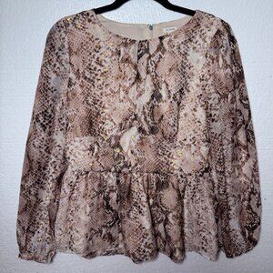 En Creme Womens Size Medium Snake Print Peplum Long Sleeve Top Metallic Detail